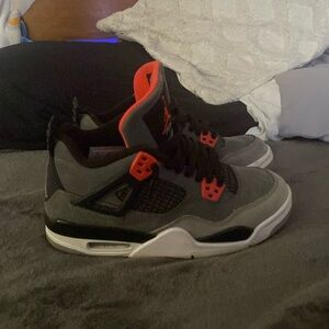 Jordan 4 infrareds